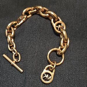 Michael Kors Rose Gold Chain Link Bracelet – Classic & Chic